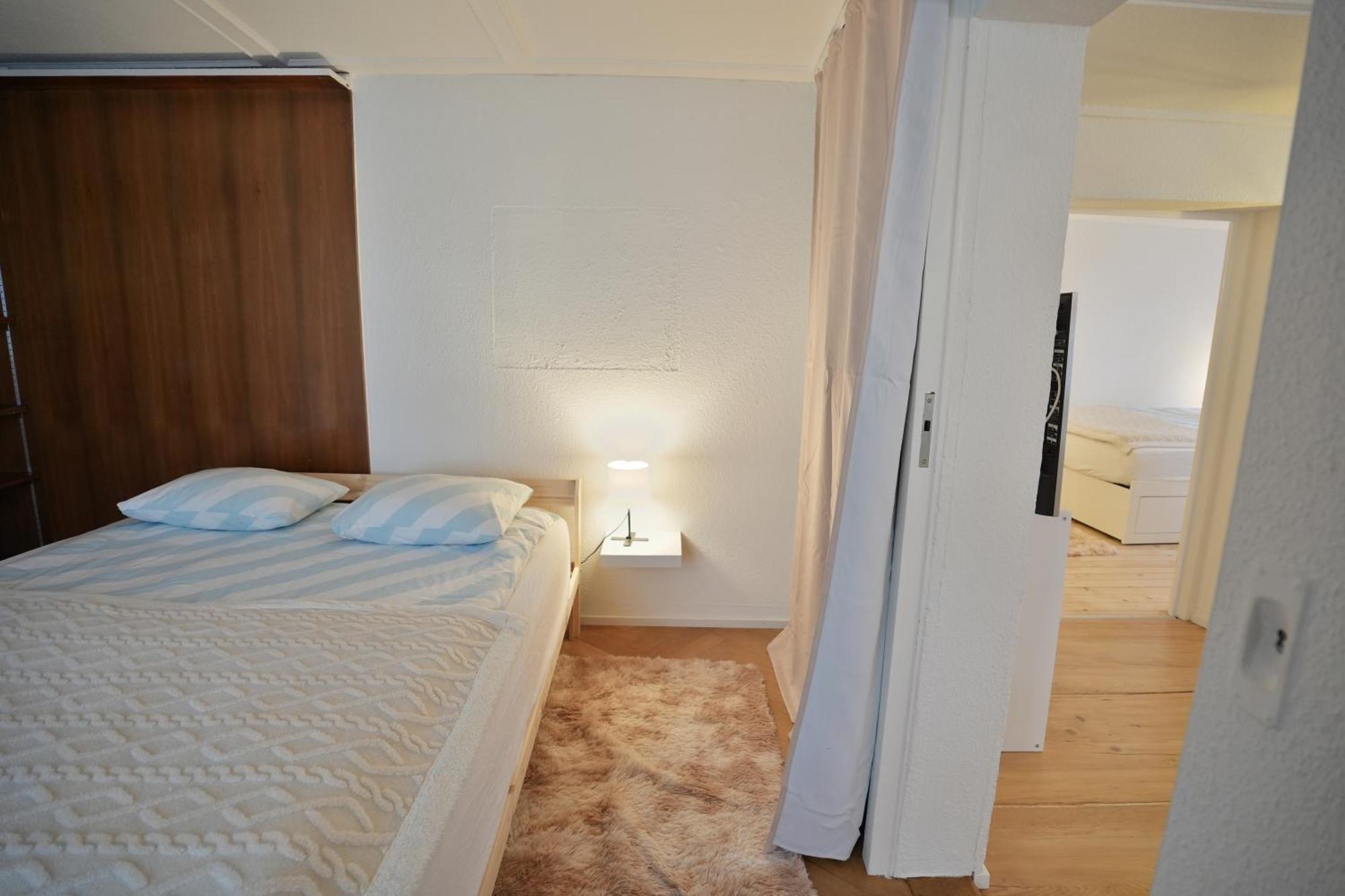 Apartment Cozy Center, 4 Bedroom- 120sq, 5min Walk To Main Station Basel